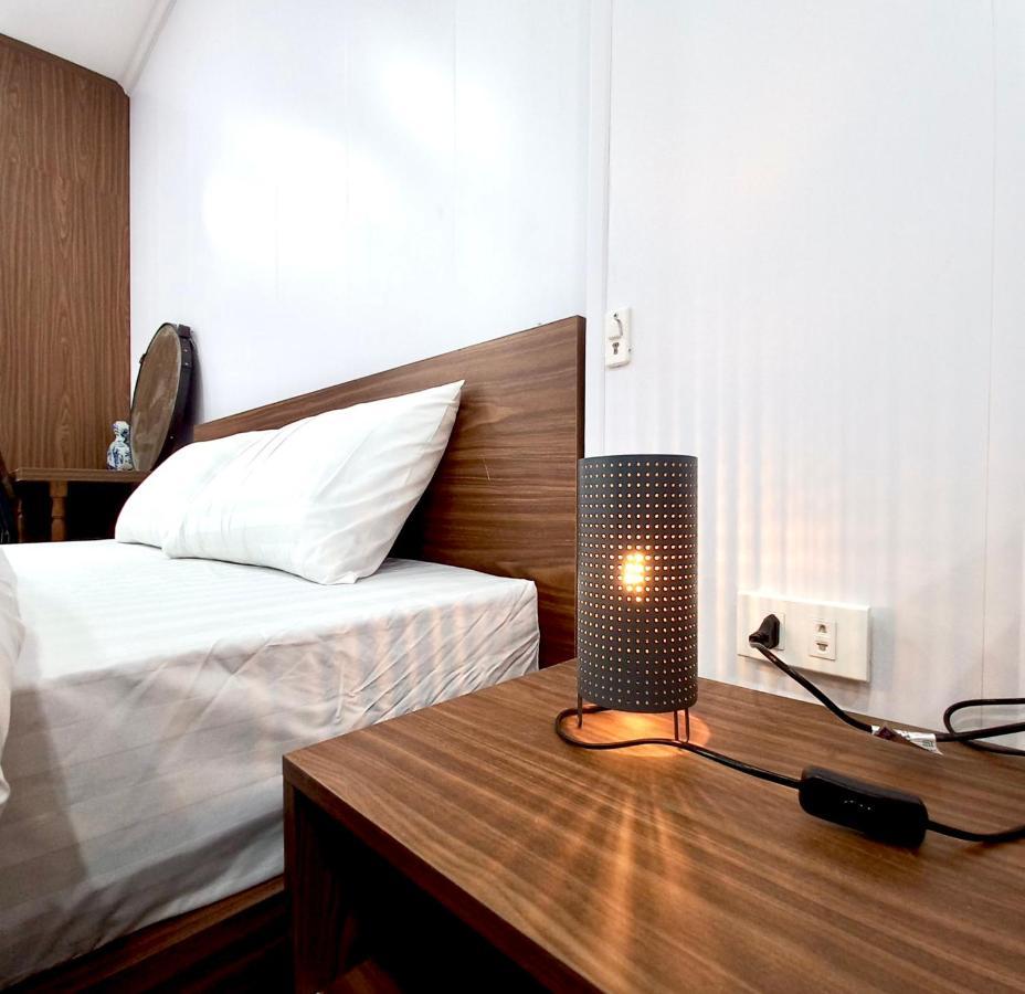 Amelie Homestay Hanoi Eksteriør billede